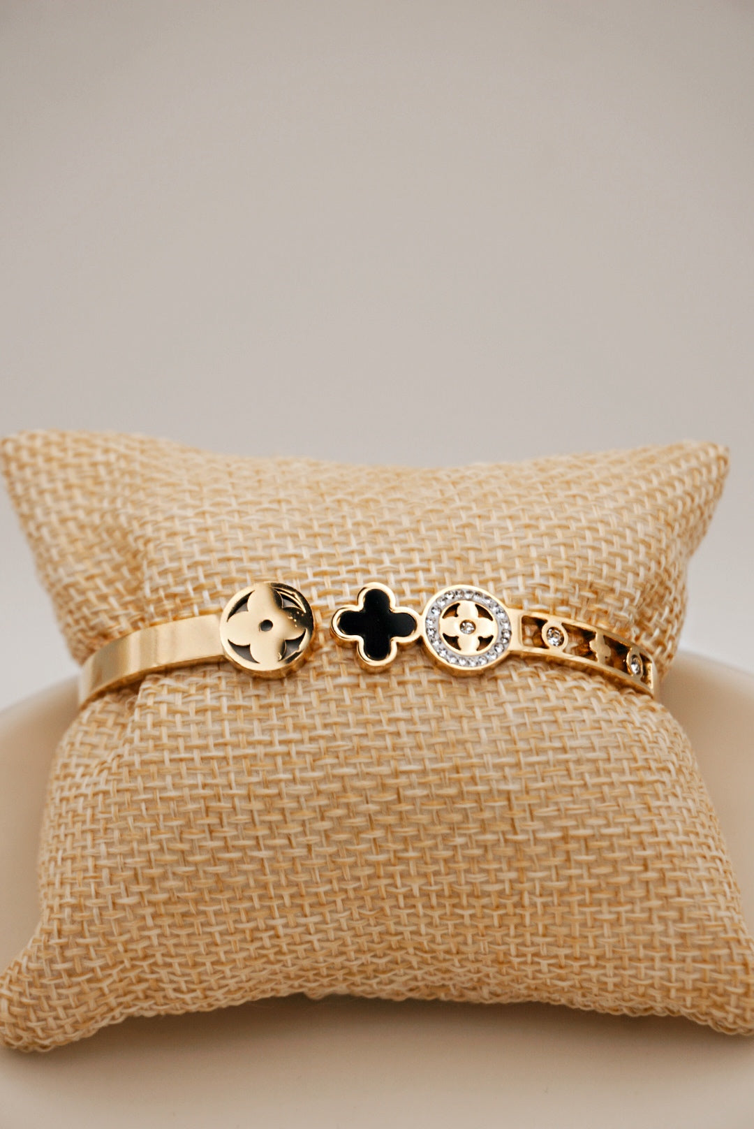 Gold Clover Bangle