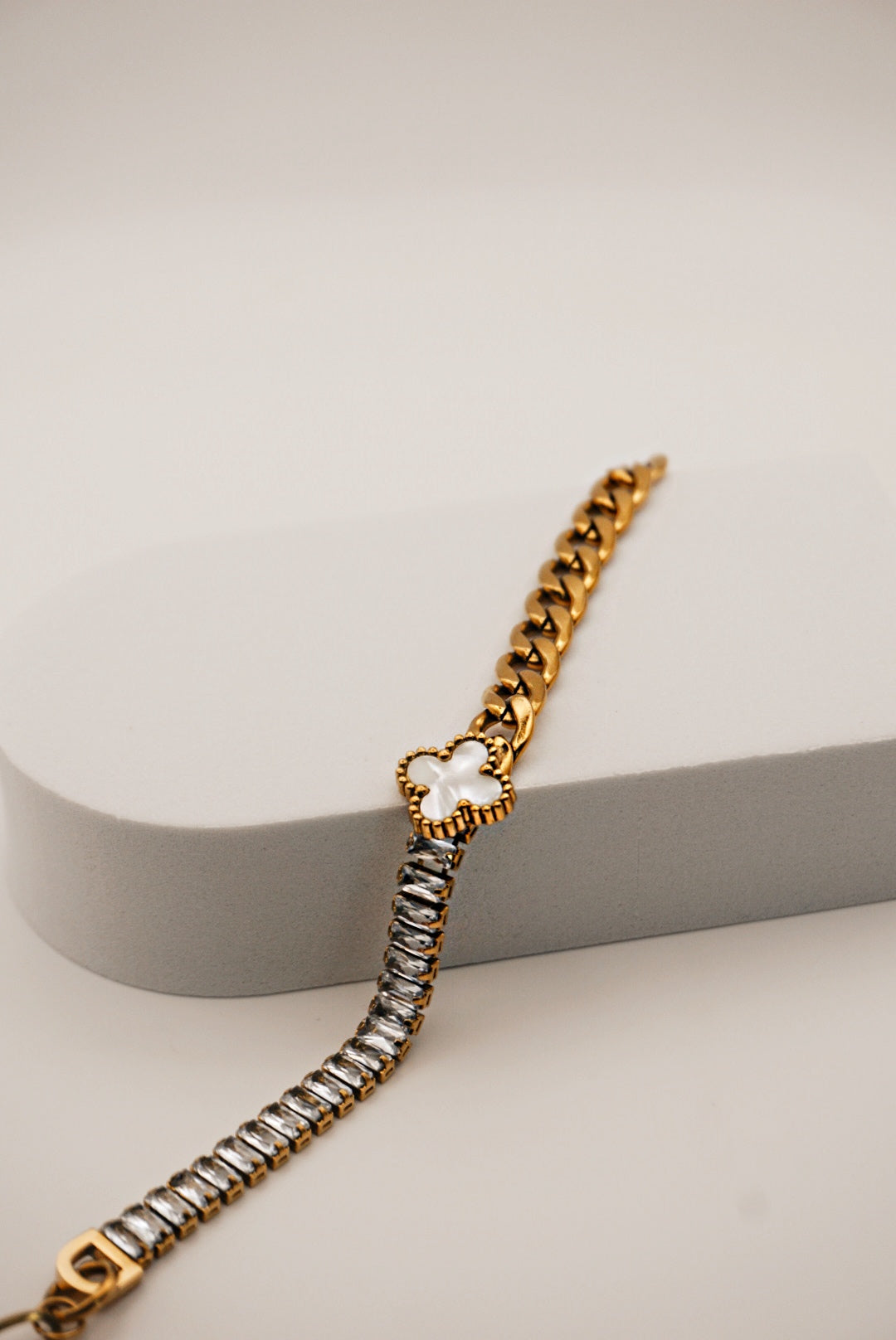 Silvia Clover Chain Bracelet